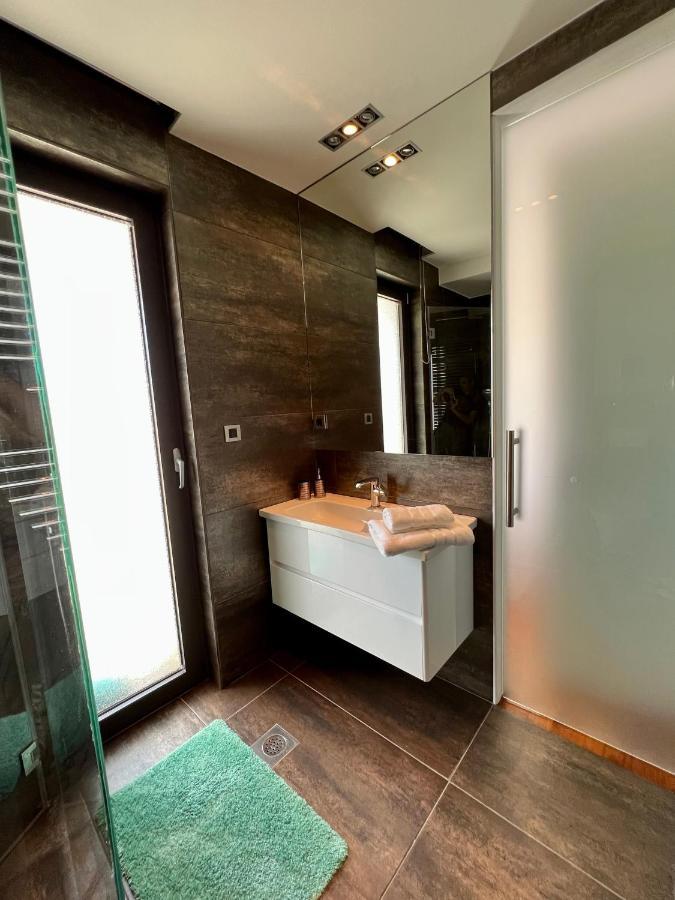 Luxury Laurus Penthouse With Awesome Sea View Apartment Primosten Ngoại thất bức ảnh